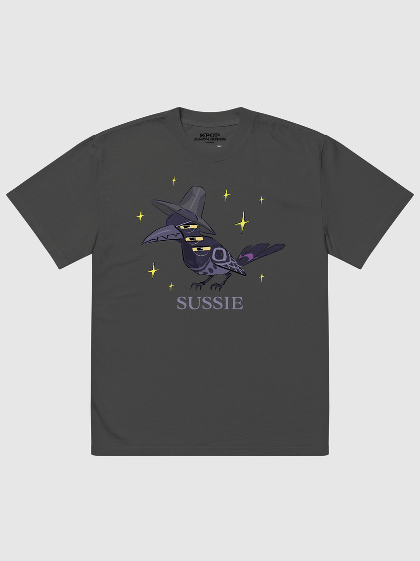 K-Pop Demon Hunters Sussie Magpie Oversized T-Shirt Faded Black