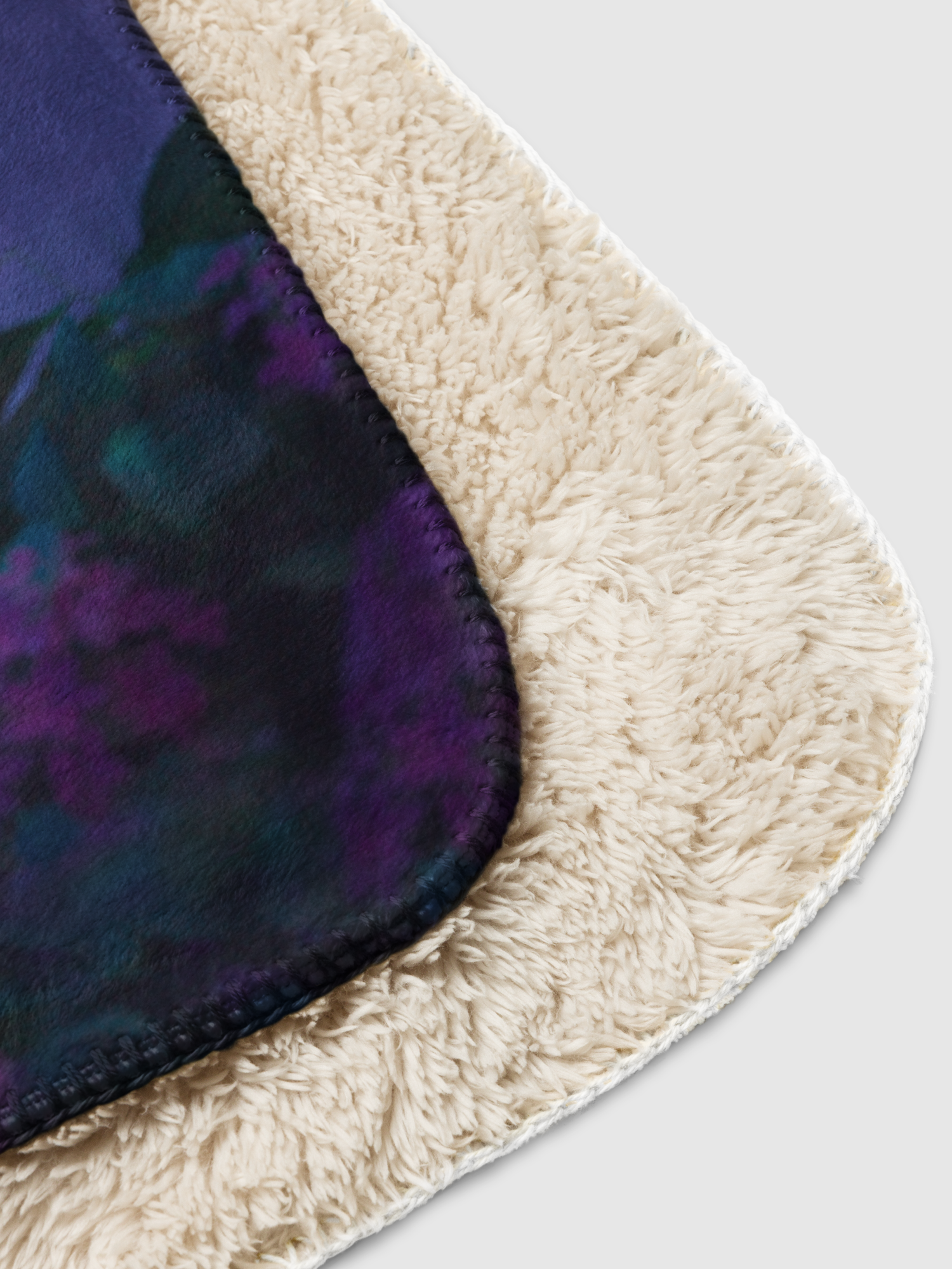 KPop Demon Hunters Derpy Tiger and Sussie Magpie Sherpa Blanket